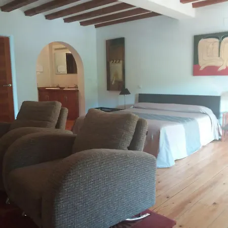 Country house De Benjamin Palencia Villafranca de la Sierra