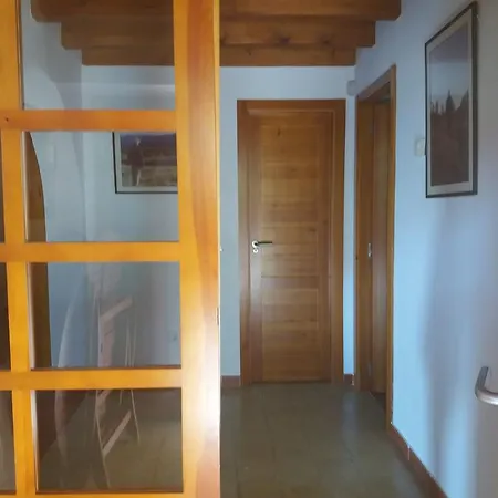 De Benjamin Palencia Country house
